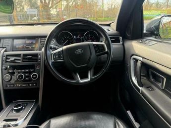 Land Rover Discovery Sport 2.0 TD4 Landmark SUV 5dr Diesel Auto 4WD Euro 6 (s/s) (180 ps)
