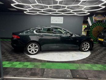Jaguar XF 3.0d V6 Luxury Auto Euro 5 4dr