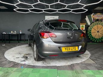 Vauxhall Astra 1.6 16v SE Auto Euro 5 5dr