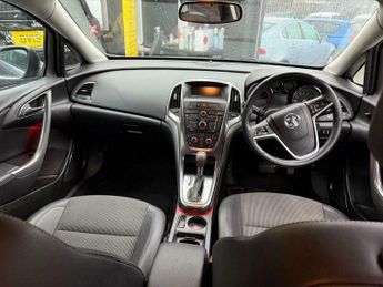 Vauxhall Astra 1.6 16v SE Auto Euro 5 5dr