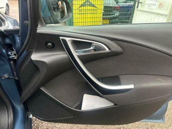 Vauxhall Astra 2.0 CDTi SRi Auto Euro 5 5dr