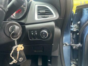 Vauxhall Astra 2.0 CDTi SRi Auto Euro 5 5dr