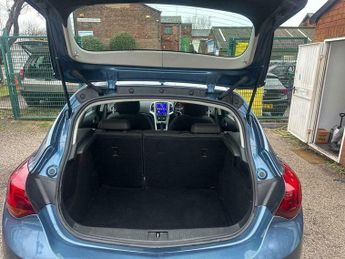 Vauxhall Astra 2.0 CDTi SRi Auto Euro 5 5dr