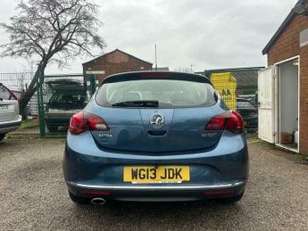 Vauxhall Astra 2.0 CDTi SRi Auto Euro 5 5dr