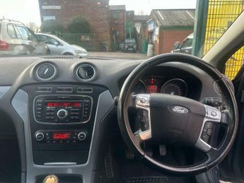 Ford Mondeo 2.0 TDCi Zetec Euro 5 5dr