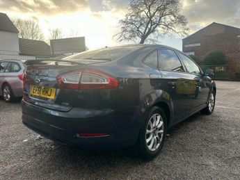 Ford Mondeo 2.0 TDCi Zetec Euro 5 5dr