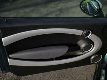 MINI Hatch 1.6 Cooper Steptronic Euro 4 3dr