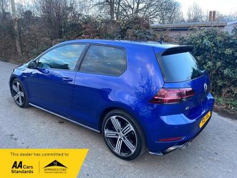 Volkswagen Golf R TSI DSG automatic