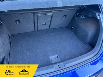 Volkswagen Golf R TSI DSG