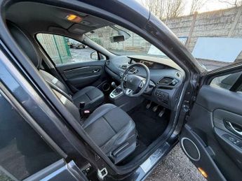 Renault Grand Scenic 1.5 dCi Dynamique TomTom Euro 5 5dr