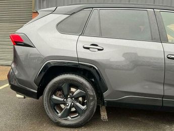 Toyota RAV4 2.5 VVT-h Dynamic SUV 5dr Petrol Hybrid CVT Euro 6 (s/s) (218 ps