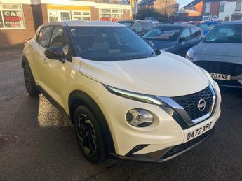 Nissan Juke 1.0 DIG-T N-Connecta SUV 5dr Petrol Manual Euro 6 (s/s) (114 ps)
