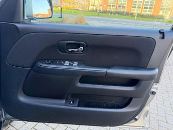 Honda CR-V 2.0 i-VTEC Sport SUV 5dr Petrol Automatic (220 g/km, 150 bhp)