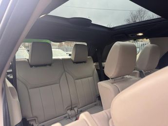 Land Rover Discovery 3.0 SD V6 Landmark Edition SUV 5dr Diesel Auto 4WD Euro 6 (s/s) 