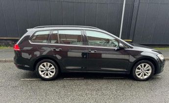 Volkswagen Golf 1.6 TDI BlueMotion Tech SE DSG Euro 5 (s/s) 5dr