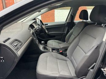 Volkswagen Golf 1.6 TDI BlueMotion Tech SE DSG Euro 5 (s/s) 5dr