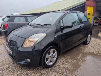 TOYOTA YARIS VVTI T SPIRIT