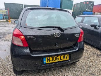 TOYOTA YARIS VVTI T SPIRIT