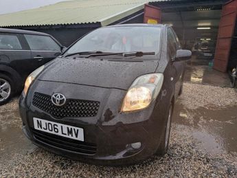 Toyota Yaris VVTI T SPIRIT