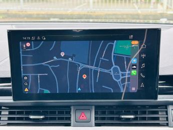 Audi A4 AVANT TFSI S LINE