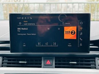 Audi A4 AVANT TFSI S LINE