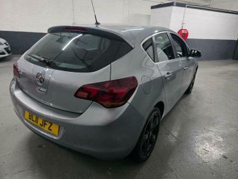 Vauxhall Astra 1.4 16v SRi Euro 5 5dr