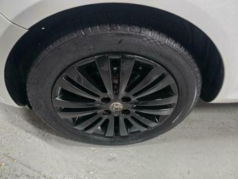 Vauxhall Corsa 1.0 ecoFLEX 12V Excite Euro 5 3dr (A/C)