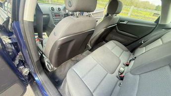 Audi A3 1.2 TFSI SE Sportback S Tronic Euro 5 (s/s) 5dr