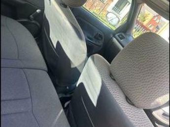 Renault Clio 1.4 16v Expression 5dr
