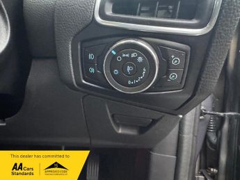 Ford Focus 1.6 Titanium Powershift Euro 5 5dr