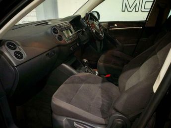 Volkswagen Tiguan 2.0 TDI BlueMotion Tech Match DSG 4WD Euro 5 (s/s) 5dr