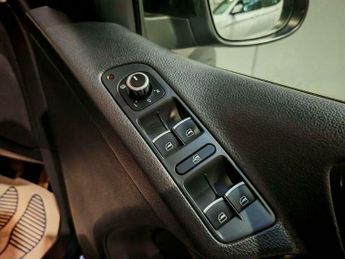 Volkswagen Tiguan 2.0 TDI BlueMotion Tech Match DSG 4WD Euro 5 (s/s) 5dr