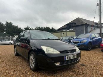 Ford Focus 2.0i 16v Ghia 5dr