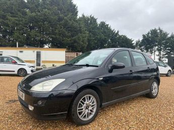 Ford Focus 2.0i 16v Ghia 5dr