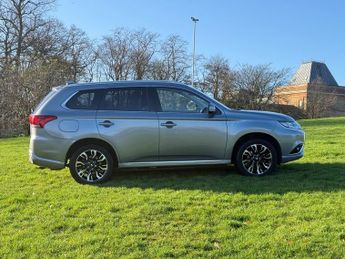 Mitsubishi Outlander PHEV 4H