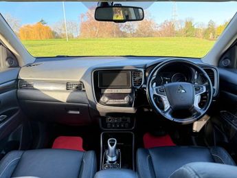 Mitsubishi Outlander PHEV 4H