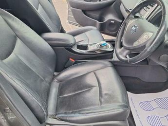 Nissan Leaf 24kWh Tekna Auto 5dr