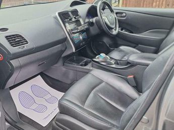 Nissan Leaf 24kWh Tekna Auto 5dr