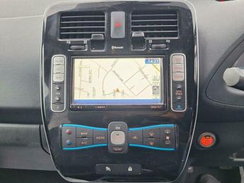 Nissan Leaf 24kWh Tekna Auto 5dr