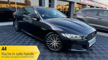 Jaguar XE 2.0i Landmark Auto Euro 6 (s/s) 4dr