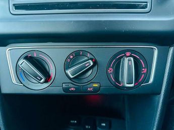 Volkswagen Polo 1.2 TSI BlueMotion Tech SE Hatchback 5dr Petrol DSG Euro 6 (s/s)