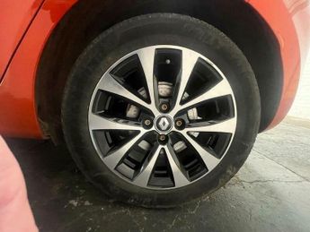 Renault Clio 1.6 E-TECH Evolution Auto Euro 6 (s/s) 5dr