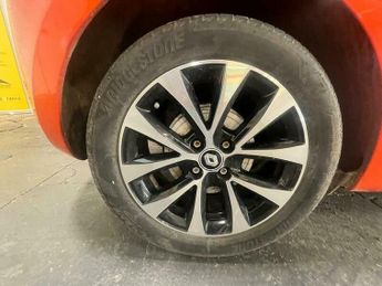 Renault Clio 1.6 E-TECH Evolution Auto Euro 6 (s/s) 5dr