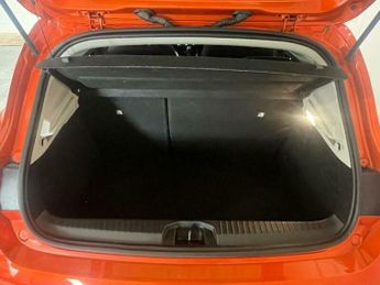 Renault Clio 1.6 E-TECH Evolution Auto Euro 6 (s/s) 5dr