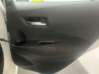 Toyota Corolla 1.8 VVT-h Icon CVT Euro 6 (s/s) 5dr