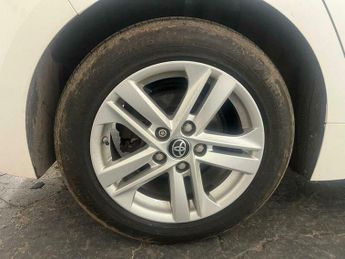 Toyota Corolla 1.8 VVT-h Icon CVT Euro 6 (s/s) 5dr