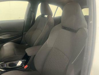 Toyota Corolla 1.8 VVT-h Icon CVT Euro 6 (s/s) 5dr