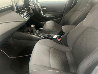 Toyota Corolla 1.8 VVT-h Icon CVT Euro 6 (s/s) 5dr