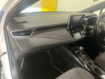 Toyota Corolla 1.8 VVT-h Icon CVT Euro 6 (s/s) 5dr