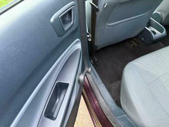 Ford Fiesta 1.4 Zetec 5dr